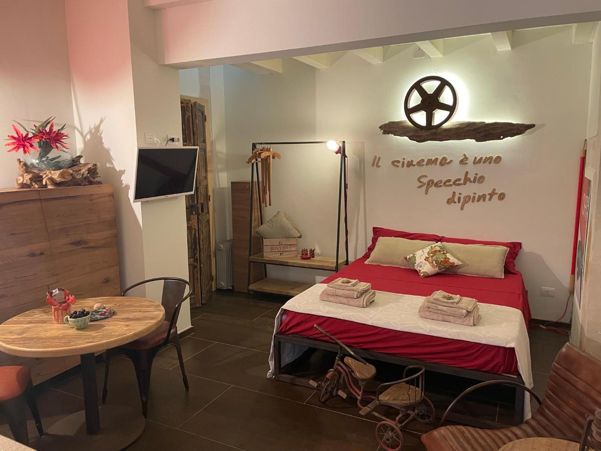 Movie Suite Ortigia Syracuse ภายนอก รูปภาพ